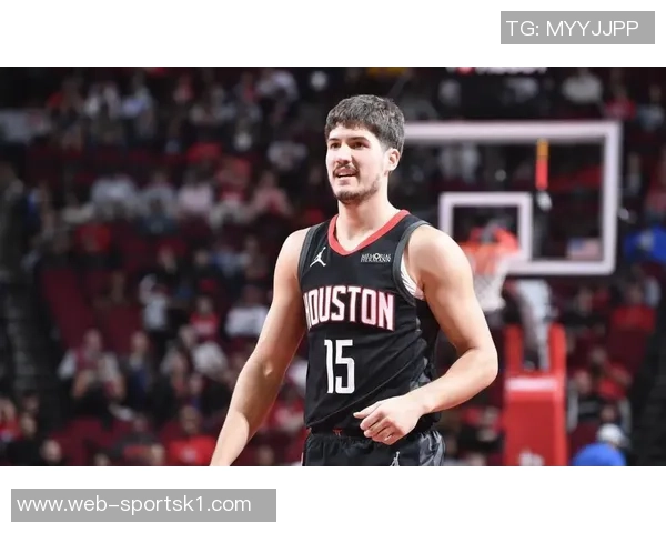 媒体人分析火箭阵容现状谢泼德适合替补角色首发资源紧张